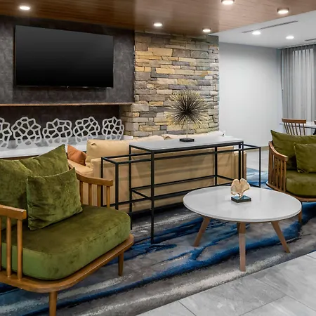 Fairfield Inn & Suites Rocky Mount-3